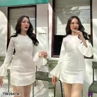 ราคา Garden Clothes ชุดเดรส เดรสสั้นเรียบหรูคอกลม ปลายแขนกระดิ่ง .. สีขาว (1732218744387766975)