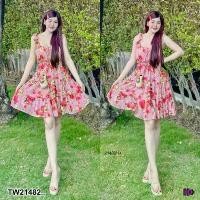 ราคา Garden Clothes ชุดเดรส มินิเดรส สายเดี่ยว ระบายแขน กระโปรงระบาย 3 ชั้น .. สีชมพู (1732218729810528959)