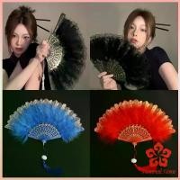 ราคา 【จัดส่งทันที】 PHM พัดจีนขนนกแต่งการเพนท์ลายไทยสีทอง พัดเต้นรํา สไตล์โลลิต้า พัดจีนขนนก มี 4 สี Feather Fan (1732119152989210360)