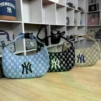 ราคา Underarm Bag MLB, South Korea, NY Embroidered, Full Print, Retro and Trendy, Lightweight, Tote Bag, Women's Fashion, Multi-purpose Shoulder Bag (1731596112962815189)