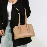 ราคา [จัดส่งทันที] Fashion bags Y2k กระเป่าสะพายไหล่ ทรงสวยเก๋ๆ จุของได้เยอะ วัสดุหนังpu กระเป๋าแฟชั่น (1732331525347641401)