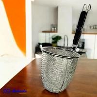 ราคา M Kitchen ตะกร้อลวกเส้น ราเมง อุด้ง ก๊วยเตี๊ยว สเตนเลสสตีล ด้ามไม้ ขนาด 13.5cm ด้ามยาว 20cm จัดส่งจากกทม (1731825366145074817)