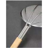 ราคา กระชอนขนาดใหญ่ กระชอนสแตนเลส กระชอน ด้ามไม้ กระชอนตักของทอด กระชอนลวก กระชอนลวกเส้นก๋วยเตี๋ยว กระชอนสะเด็ดน้ำมัน ตะแกรงตักของทอด กระชอนลวกอาหาร ด้ามไม ตะแกรงและกระชอน Special kitchen utensils (1732326