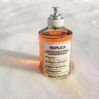 ราคา [จัดส่งทันที] น้ำหอม By the Fireplace/Replica Jazz Club/Coffee Break/Replica Lazy Sunday for women and men 100ml น้ำหอม woody อบอุ่น น้ำหอมติดทนนาน (1732089244234712301)