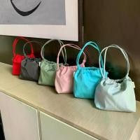 ราคา กระเป๋าถือ Drawstring ดีไซน์เมฆ สำหรับผู้หญิง suede bag กระเป๋า หนังแท้ ทรง ถัง กระเป๋า dub ก ร ะ เ ป ๋ า จ ั ก ส า น กระเป๋า miu miu ของ แท้ crochet bag loewe x cloud pink (1731397365674640429)