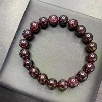 ราคา กำไลหินแท้โกเมน สีแดง (Red Garnet) ขนาด 9-10mm ขายดี (1731948701858563267)