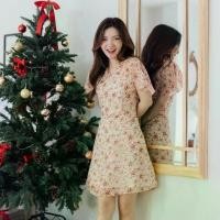 ราคา Crystal Dress (Red) เดรสชีฟอง เดรสแขนพลิ้ว (1730802615234562271)