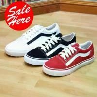 ราคา รองเท้าผ้าใบชาย Leo รุ่น OV6 Sneaker สี ดำ แดง ขาว ทรง VAN old school 37-43 COD (1732184956062827916)