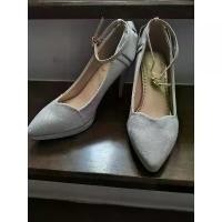 ราคา รองเท้า ญี่ปุ่น แบรน misch masch shoe sz.37 มือสอง สีเทา หนังนิ่ม สภาพดี รองเท้าส้นสูง ใส่ทำงาน สูง3นิ้ว COD (1732070018202241017)