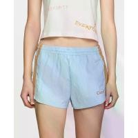 ราคา CALM SHORTS กางเกงขาสั้นสีฟ้า ตกแต่งแถบข้าง และปักด้านหลัง (1732023739231077489)