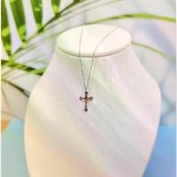 ราคา Discount สร้อยคอเงินแท้92.5% จี้ไม้กางเขน 15 มิล น่ารักมาก เหมาะกับสาวๆ สไตล์อินเทรน ใส่ได้ในทุกโอกาส สร้อยคอเงินแท้ 100 Major Silver (1731422033191339993)