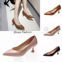 ราคา รองเท้าส้นสูง TX203 MAXi Style ปลายแหลม ส้นสูง 2.5 นิ้ว รองเท้าส้นกริช รองเท้าแฟชั่น มี 4 สี พร้อมส่ง (1731896758635431929)