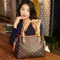 ราคา กระเป๋าหนังผู้หญิง อินเทรนด์ และคุณภาพสูง ทันสมัย อารมณ์มัธยัสถ์ กระเป๋าสะพายไหล่เดียว ความจุมาก แบบพกพา สำหรับผู้หญิง wallet women suede bag longchamp tiny louisvuitton ญาญ่า mini ของ แท้ beach (1731