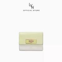 ราคา LYN - Tamber Short Wallet กระเป๋าสตางค์ Tamber Short (LL24CWF052) (1729891048951286011)