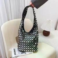 ราคา กระเป๋าถือสำหรับผู้หญิง, แฟชั่นยุโรปและอเมริกา, กระเป๋าถังลำลอง, ดีไซน์อินเทรนด์, บุคลิกภาพ, สไตล์เท่, ลายจุด, ประดับเพชร, กระเป๋าใต้วงแขน, jacque mus wallet women longchamp mini ของ แท้ (173181840756