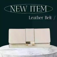 ราคา จัดส่งถึงบ้าน กระเป๋าตังค์ กระเป๋าผู้หญิง กระเป๋าสตางค์ กระเป๋าสตางค์ใบยาว CLASSIC&MODERN แบบ3พับ หนังเกรดA สวยหรู ส่งจากไทย (1731213391844509447)