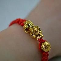 ราคา ด้ายแดง กำไล สร้อยข้อมือ กังหัน ปี่เซียะ เรียกเงิน เก็บทรัพย์ ค้าขายร่ำรวย ของแท้ 100% ทำพิธีที่วัดฮ่องกง Hongkong️ (1732016658387797463)