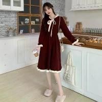 ราคา เดรสยาวสีแดง กระโปรง ปีใหม่ 112910 (1729622467306752730)