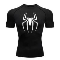 ราคา ใหม่ เสื้อรัดกล้ามเนื้อ ผู้ชาย ฟิตเนส ยิม ซุปเปอร์ฮีโร่ กีฬา เสื้อวิ่ง เสื้อ Rashgard เสื้อที แห้งเร็ว แขนสั้น สำหรับผู้ชาย Sport ออกกำลังกาย (1730559818806626579)