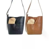 ราคา ST.JAMES กระเป๋าสะพายข้าง/กระเป๋าถือ หนัง PU รุ่น DEMOUR (มี 2 สี) | กระเป๋าแฟชั่น ผู้หญิง (1731834262992882600)