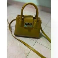 ราคา กระเป๋า David Jones มือสองสภาพนางฟ้า คําแนะนําการขายที่ร้อนแรงในเดือนนี้ ราคา ถูก มากกก garmenti หนัง กลับ ชาลีน အိတ် ลดราคา ทั้งร้าน เม็ด แดง ซ้อ ฝัน (1731757981386769824)