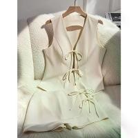 ราคา สุภาพสตรี ชุดลำลอง/ทำงาน ฤดูร้อน 2 ชิ้น สีพื้น เสื้อกั๊กและกระโปรงผูกเชือก [COD] เซ็ท ขายาว สวยๆ สงกรานต์ ชุด เอี๊ยม ยีนส์ ขา สั้น (1732068366170556166)