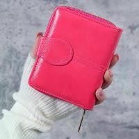 ราคา กระเป๋าสตางค์ใบเล็กสำหรับผู้หญิง หนังขี้ผึ้งน้ำมันแบบสั้น หัวเข็มขัดศูนย์ พร้อมเหรียญ ใหม่สำหรับปี 2025 กระเป๋า สตางค์ คล้องคอ กระเป๋า สตางค์ ใบ ยาว มี สายสะพาย กระเป๋า เ (1732158249915353669)