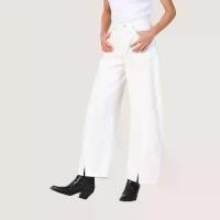 ราคา WRANGLER กางเกงยีนส์ผู้หญิง คอลเลคชั่น Everyday with Wrangler เอวสูง ทรงขากว้าง รุ่น WR S125WBARN06 สีขาว (1731759289342462468)