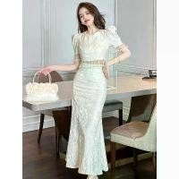 ราคา ชุดฤดูร้อน 2 ชิ้น, ผ้าซาตินปักลาย Jacquard, สีขาว, สำหรับผู้หญิง, เสื้อครอปพู่สั้น, เสื้อเชิ้ตและกระโปรง Midi เอวสูง, ชุด Mujer สลิม, มาใหม่ (1731697570700035356)