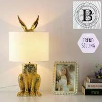 ราคา ฺBKK.HOME โคมไฟรูปกระต่าย 2สี สีทอง/สีดำ โคมไฟตั้งโต๊ะ โคมไฟอ่านหนังสือ โคมไฟห้องนอน ( โคมไฟกระต่าย ) โคมไฟหัวเตียง โคมไฟอเนกประสงค์ โคมไฟ (1729754145363691663)