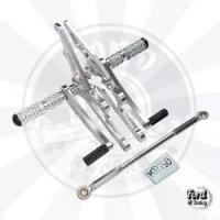 ราคา เกียโยง KR 150 ยกชุด พร้อมอะไหล่ประกอบใน1ชุด วัสดุแข็งแรง งาน CNC (สีเงิน) (1731509479155271280)