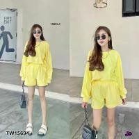 ราคา The Perfect Ladies set ชิ้น เสื้อแขนยาวทรงโอเวอร์ไซส์ + กางเกงขาสั้น สีเหลือง (1729550851981281730)