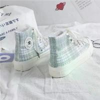 ราคา รองเท้าผ้าใบทรงสูง สไตล์ญี่ปุ่น สำหรับผู้หญิง ดีไซน์สาวนุ่ม ลายสก็อต สไตล์ฮยอนอา สไตล์ Jk Ulzzang สไตล์เกาหลี อเนกประสงค์ รองเท้าลำลอง (1731884713383463397)