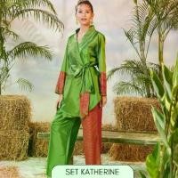 ราคา Set Katherine thai collection ชุดเซ็ทกางเกง&เสื้อWrapงานปักผ้าไหมเทียม ชุดผ้าไทย ชุดใส่ทำบุญ ชุดออกงาน (1730605274480150601)