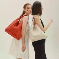 ราคา ขายดีประจำเดือนนี้ Sugar Monday กระเป๋าสะพาย PIPER TOTE BAG หนังสานHandmade Premium PU (1732207048323073438)
