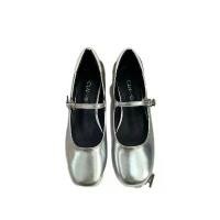 ราคา Mary Janes Silver, Top Hits of 2025, รองเท้าแฟชั่นสตรี, เข็มขัดหัวสามเหลี่ยม, ส้นหนา, สีเงินฝรั่งเศส, รองเท้าลำลอง (1731604549416158603)