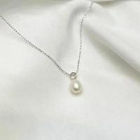 ราคา ของแท้ 100% สร้อยคอพร้อมจี้ไข่มุกแท้ รุ่น Pearl pearly (1732097243773699508)