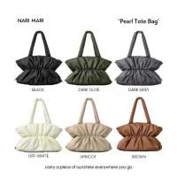 ราคา 【SALE】Nari Mari - Pearl Tote Bag กระเป๋าผ้าไนลอน ใส่ไอแพด แล็ปท็อปได้ ( New In ) (1731998960657466987)