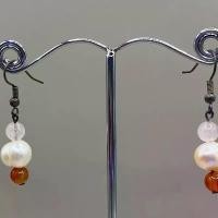 ราคา ต่างหูลูกปัดมุกเปลือกหอยทรงกลมสวยงามหรูหรา pearl clasp pakasia (1731815586181449993)