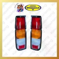 ราคา ตราเพชร ไฟท้ายนิสสัน บิ๊กเอ็ม 993 เสื้อไฟท้าย Big-M NISSAN BIG-M ปี 1995-1998 Diamond (1732207539783370539)