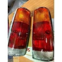 ราคา ไฟท้าย Isuzu KBZ , Faster Z , KB2200 ปี 1981-1989 ขอบชุบโครเมี่ยม (1คู่ ซ้าย+ขวา) พร้อมขั้วและหลอด เกรดอย่างดี ยี่ห้อ Diamond - เคบีแซด ฟาสเตอร์แซด (1729667430264113873)