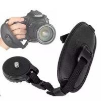 ราคา สายคล้องมือหนัง สำหรับกล้อง Canon EOS 6D, 5Dii, 5D3, 1D, 1100D, พร้อมแบตเตอรี่ (1731407529020261488)