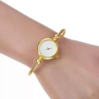 ราคา นาฬิกาสายลวดเหล็กอัลลอยด์, สำหรับผู้หญิง, มาใหม่, เก๋ไก๋และสดใหม่, เหมาะสำหรับนักเรียนและชุดลำลอง, นาฬิกาแฟชั่น, สำหรับผู้หญิง นาฬิกา คู่รัก casio aq230 เครื่องประดับ สตรี สวย (1731558958475543858)