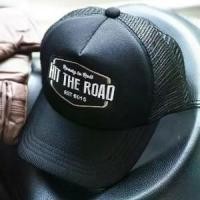 ราคา Discount หมวกแก๊ป สีดำล้วน หมวกแฟชั่น หมวกแก๊ปตาข่าย hit the road (1731540143156529119)