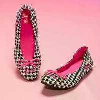 ราคา SHU X BARBIE SOFY SOFA รองเท้าคัชชู (1731916677989698090)