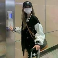 ราคา เสื้อแจ็คเก็ตเบสบอล สำหรับผู้หญิง ฤดูใบไม้ร่วงและฤดูหนาว 2023 ชุดเบสบอล สไตล์เกาหลี ทรงหลวม อเนกประสงค์ พิมพ์ลาย Ins สีตัดกัน ทันสมัย ท๊อป Clothing Lady Women เสื้อ คลุม ไนกี้ เสื้อ เเจ็คเก็ต (1731047