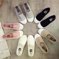 ราคา รองเท้าผ้าใบแบบสวมสำหรับผู้ชายและผู้หญิง ฤดูใบไม้ผลิ มาใหม่ สไตล์แบน สีขาว รองเท้าคู่รัก อเนกประสงค์ เหมาะสำหรับนักเรียน สไตล์เกาหลี รองเท้าขี้เกียจ แฟชั่น HK ของ แท้ รองเท้า yeezy nike air force (173