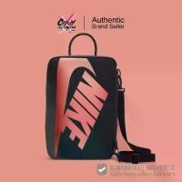 ราคา กระเป๋าใส่รองเท้า Nike Shoes Box Bag 12L (DA7337-010) สินค้าลิขสิทธิ์แท้ Nike ไนกี้ของแท้ กระเป๋า (1730238968504289801)