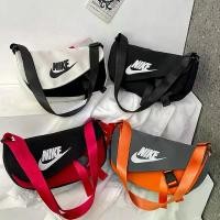ราคา htmshop33 พร้อมส่ง! Nike กระเป๋าสะพายข้าง ผู้ชายและผู้หญิง โอโม่เมจิกสกิน BEST TREND ขายดี ผงซักฟอก 1 ขวดโค้ก5ลิตร ไม้ม็อบ แผ่นเจลน้ําให้แมวเล่น กล่องใส่รองเท้า (1731595950693713314)