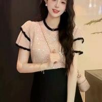 ราคา เสื้อสเวตเตอร์ถักเลื่อม สไตล์ยุโรป แขนดอกไม้อ่อน สำหรับผู้หญิง งานฝีมือหนักหรูหรา สไตล์ Chanel เล็กและอ่อนเยาว์ เสื้อยืดแขนสั้น แฟชั่นฤดูร้อน 2024 (1731980023729981099)